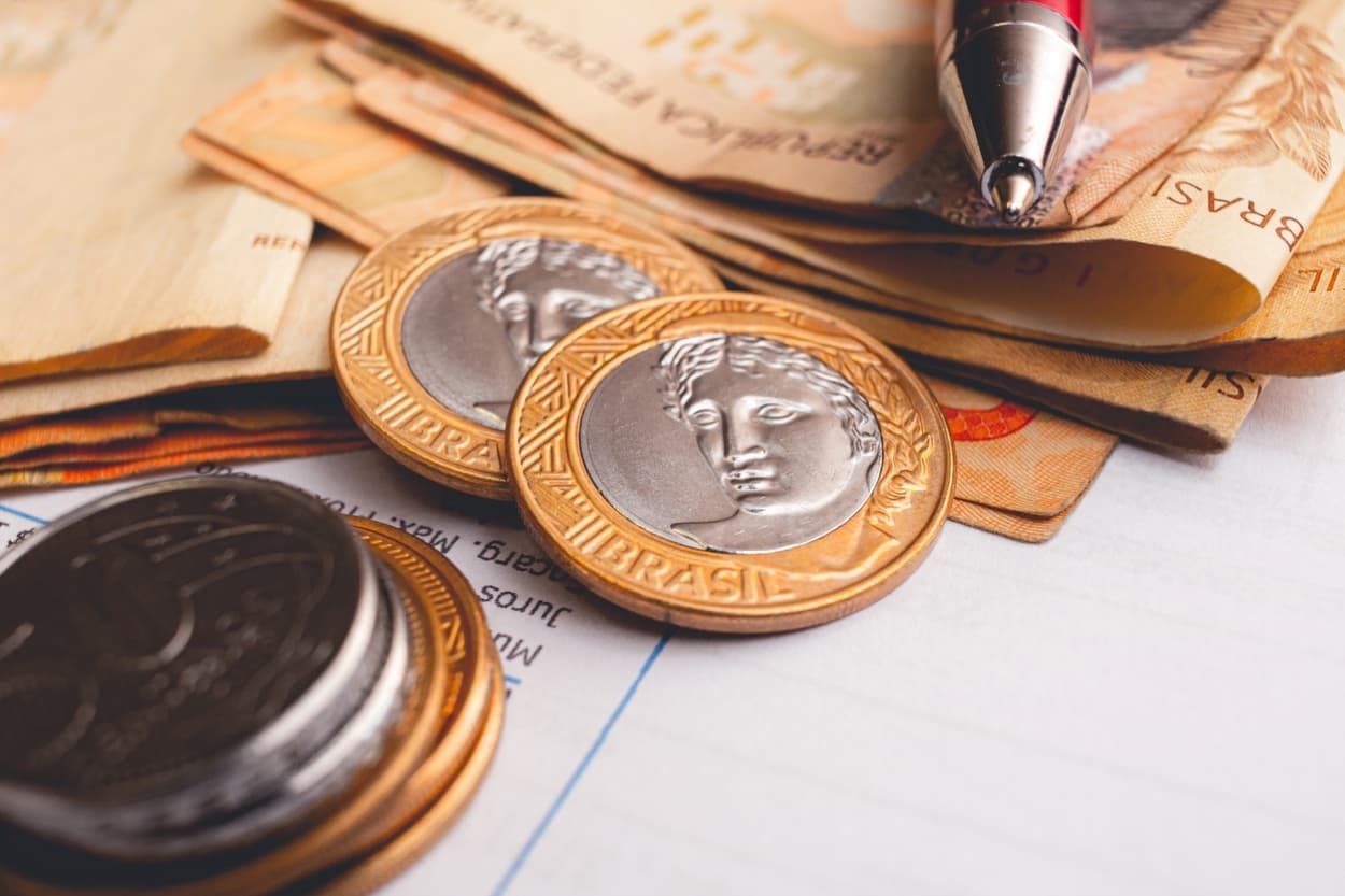 Inflação perde força em julho e anima mercado; economistas veem cenário mais favorável para a Selic