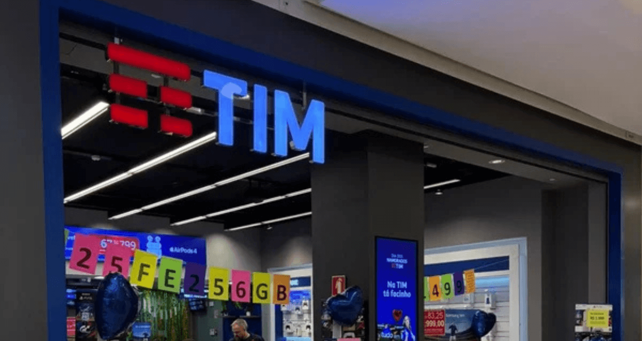 Itaú BBA reduz preço-alvo da TIM (TIMS3) para R$ 23 e revisa lucro para baixo até 2027