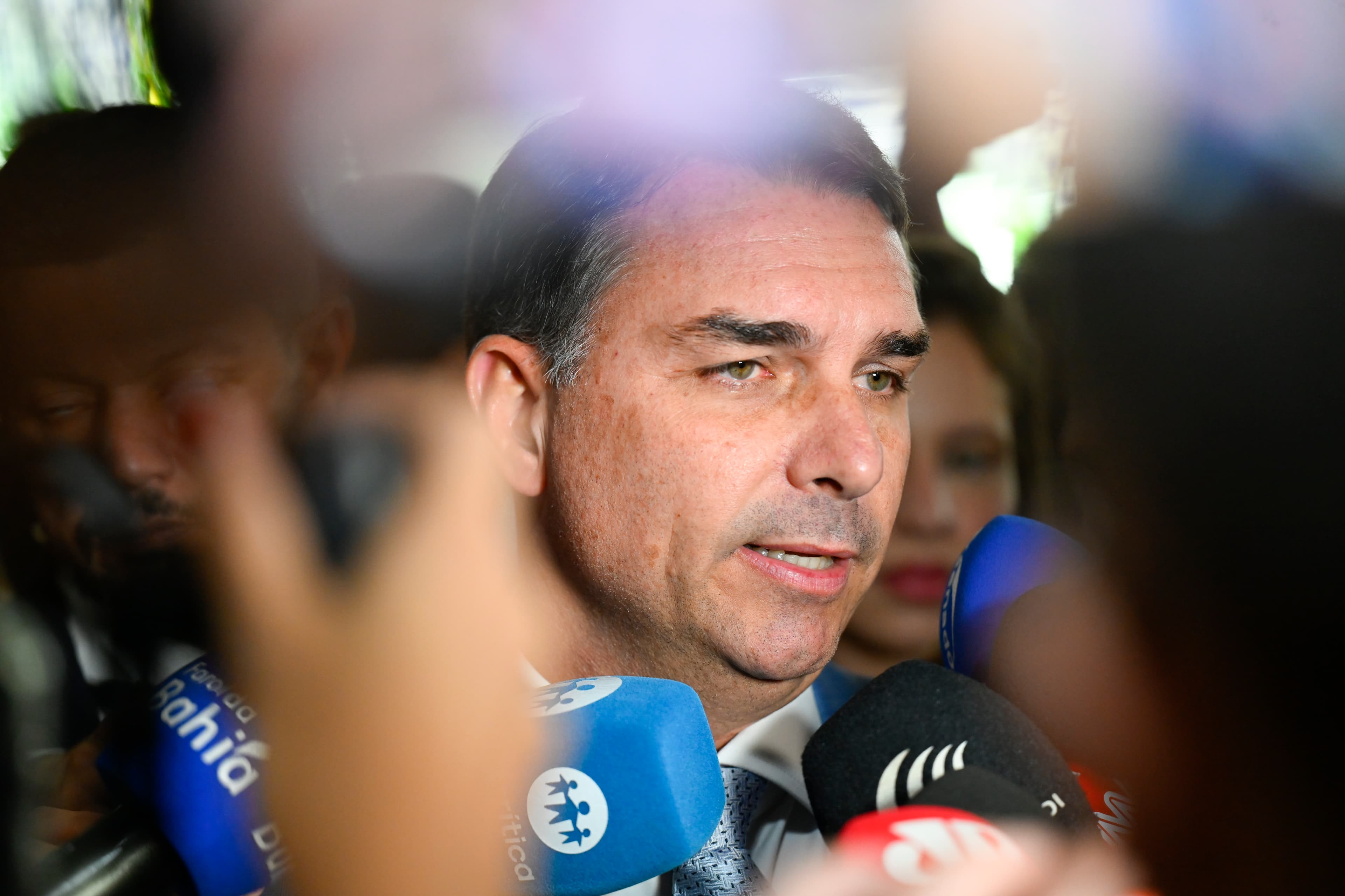 Flávio Bolsonaro anuncia ‘xará’ Flávio Roscoe, ex-presidente da Fiemg, como candidato do PL ao governo de Minas Gerais