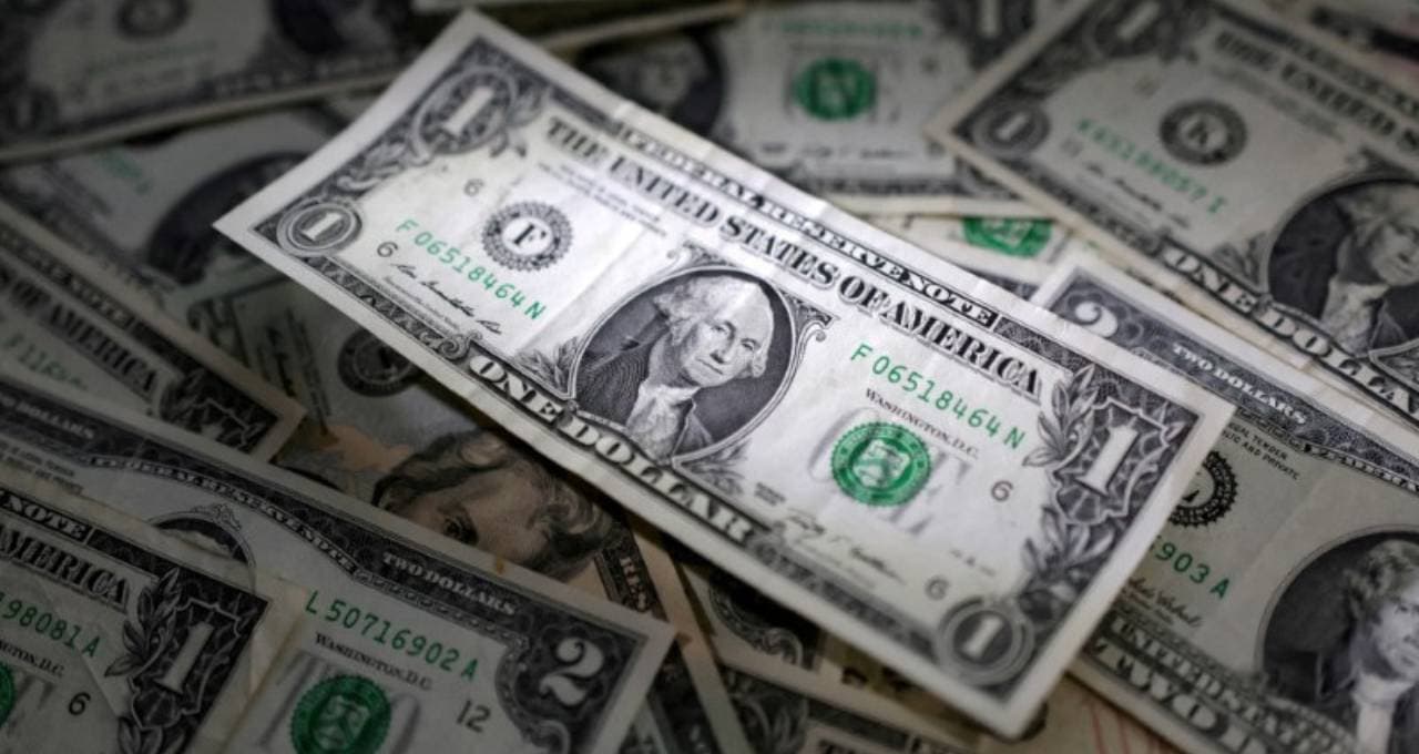 Dólar cai a R$ 5,10 com corte da Selic e política monetária dos EUA no radar