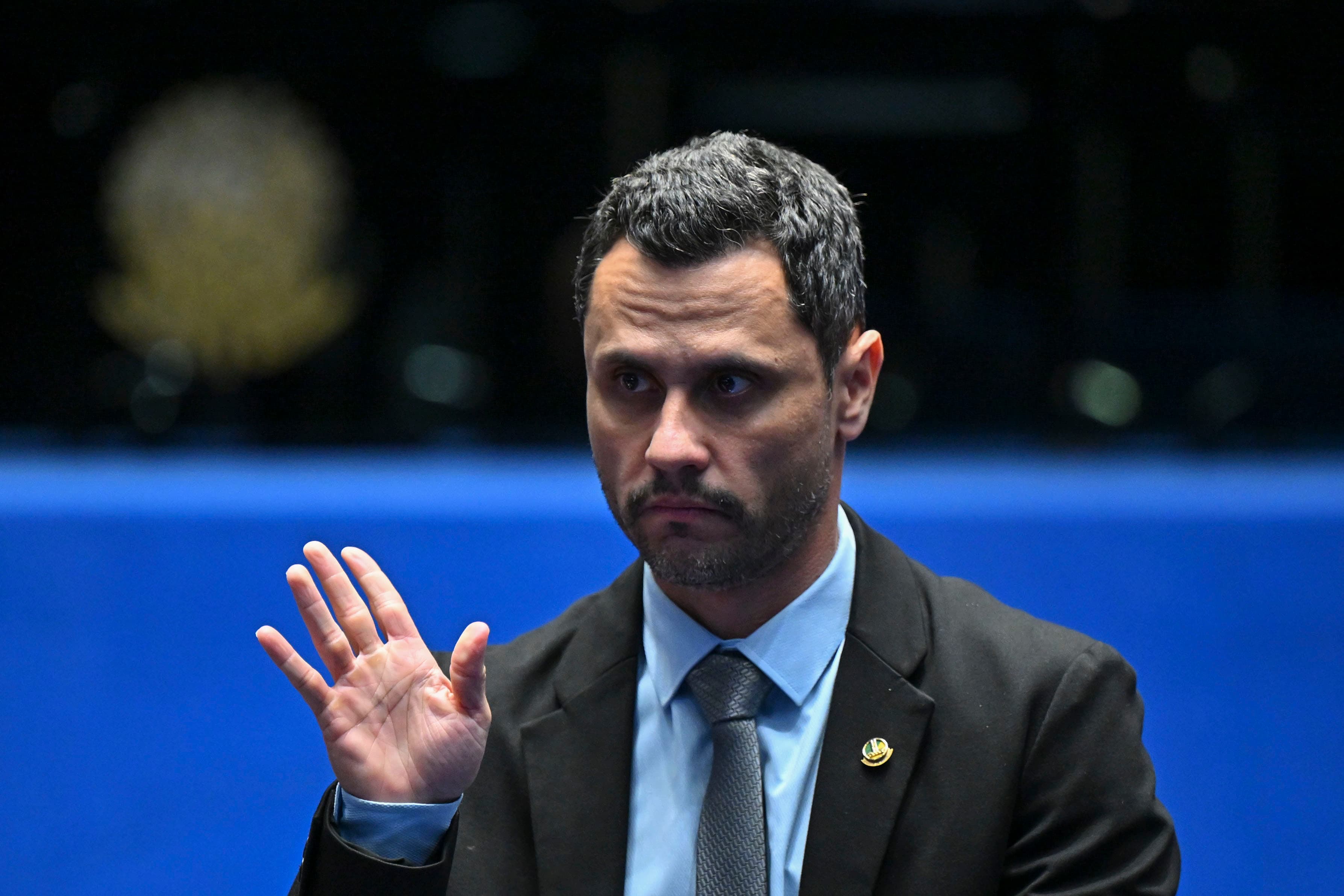 Republicanos confirma chapa própria em Minas e amplia impasse sobre futuro de Cleitinho