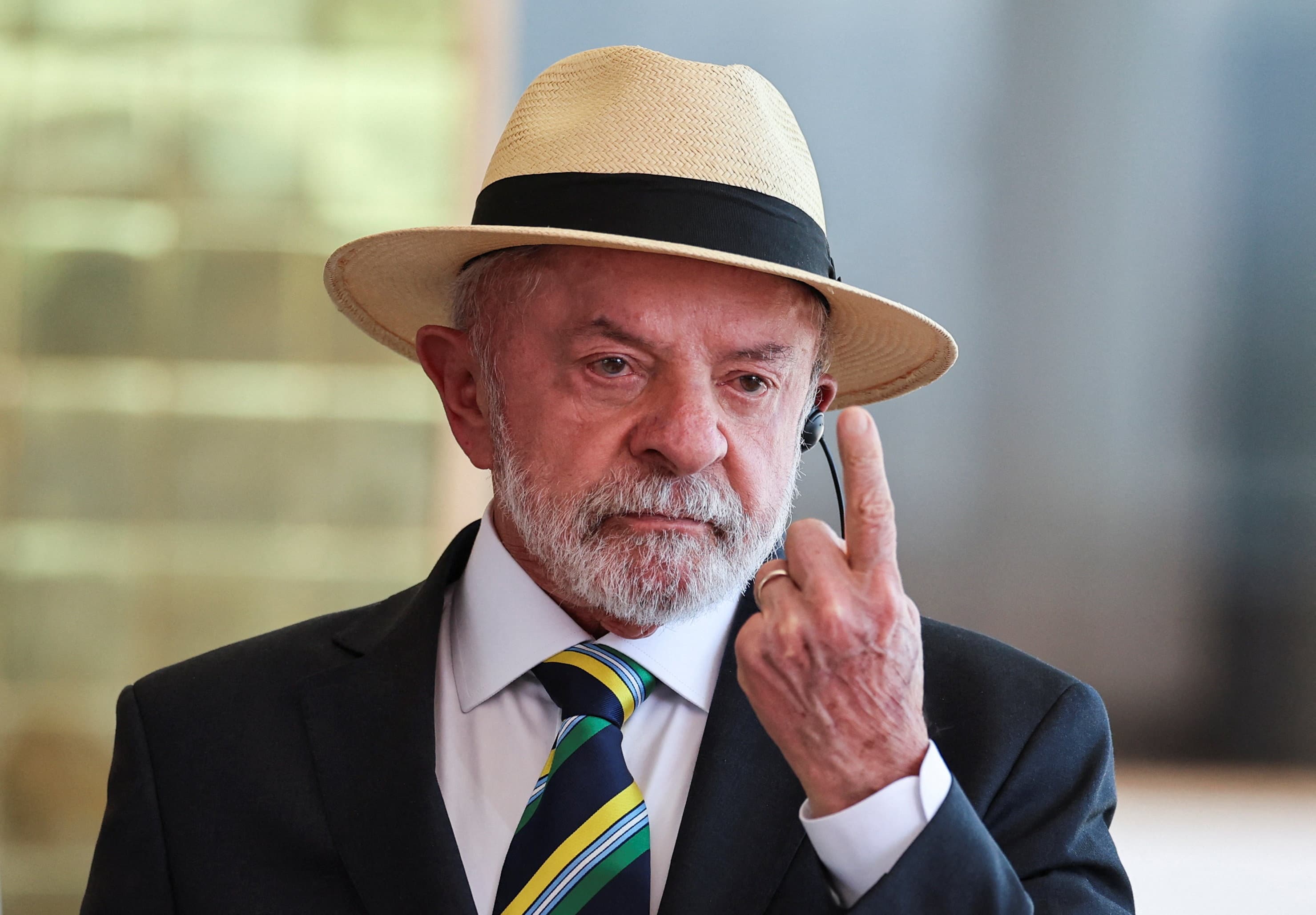 Lula diz acreditar que Lulinha é inocente, mas afirma que inquéritos não serão interrompidos