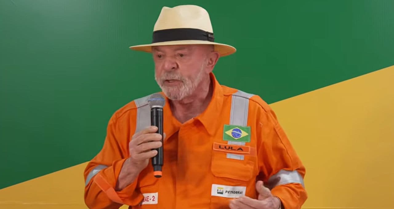 Lula diz que ainda sonha em recomprar refinaria: ‘O que o povo brasileiro ganhou com as privatizações?’