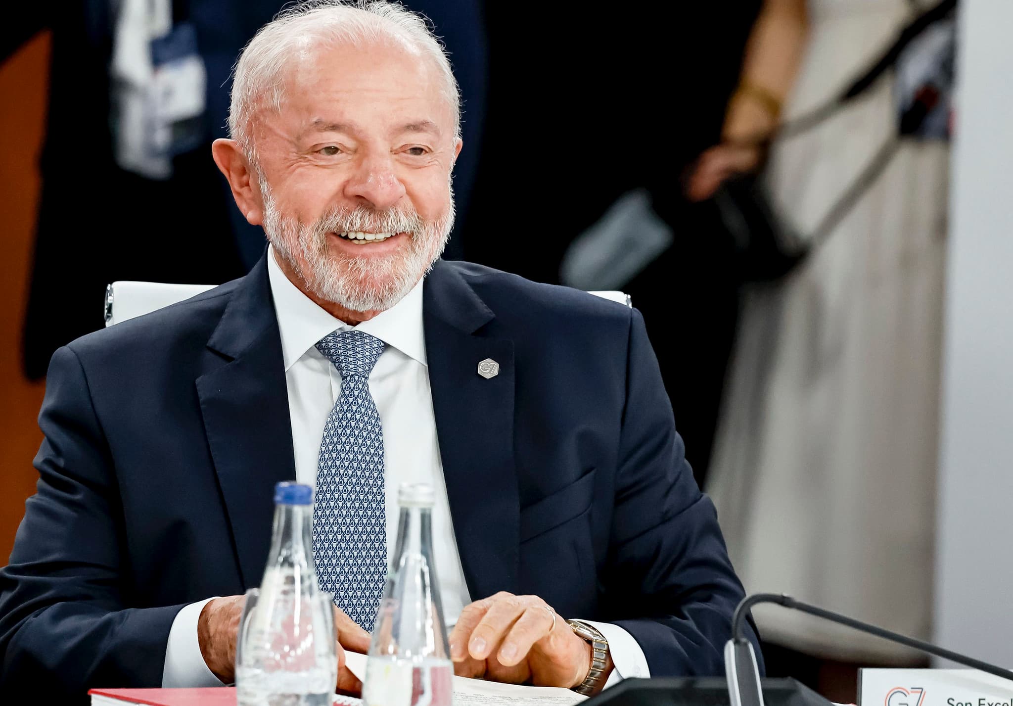Fim da taxa das blusinhas, jornada 6×1, comparação com Bolsonaro e ‘frutos saborosos’ de Trump: O que Lula disse à TV Record