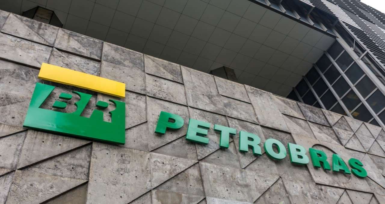 Petrobras (PETR4) salta e ganha quase R$ 20 bilhões em valor de mercado em apenas um dia
