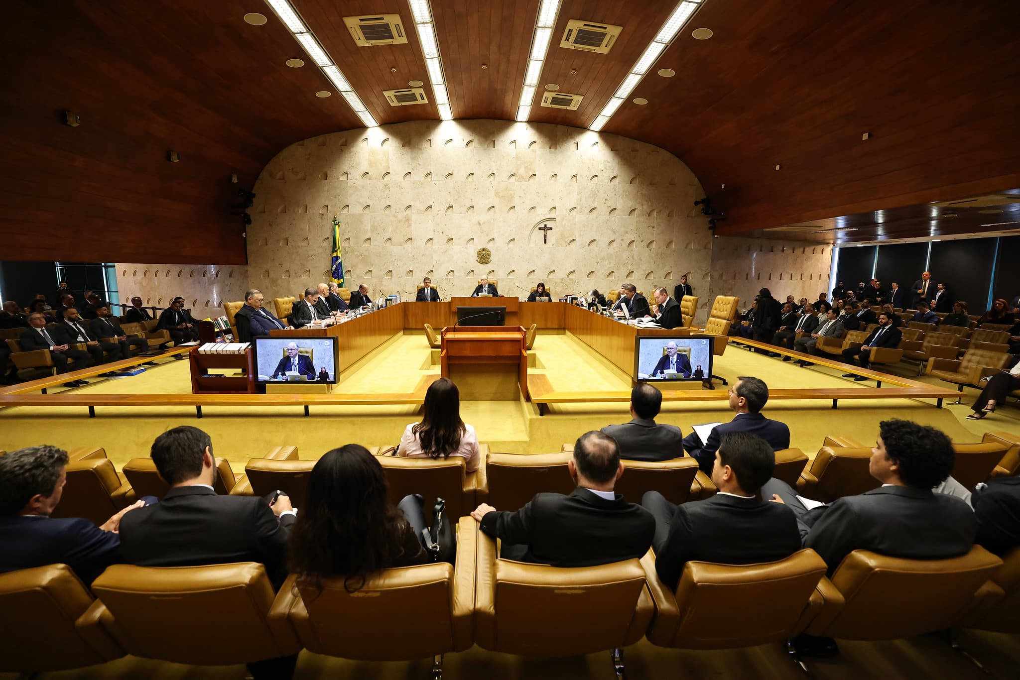 Nunes Marques reclama a Fachin de decisão sobre Nossa Senhora e de interferência do STF no TSE