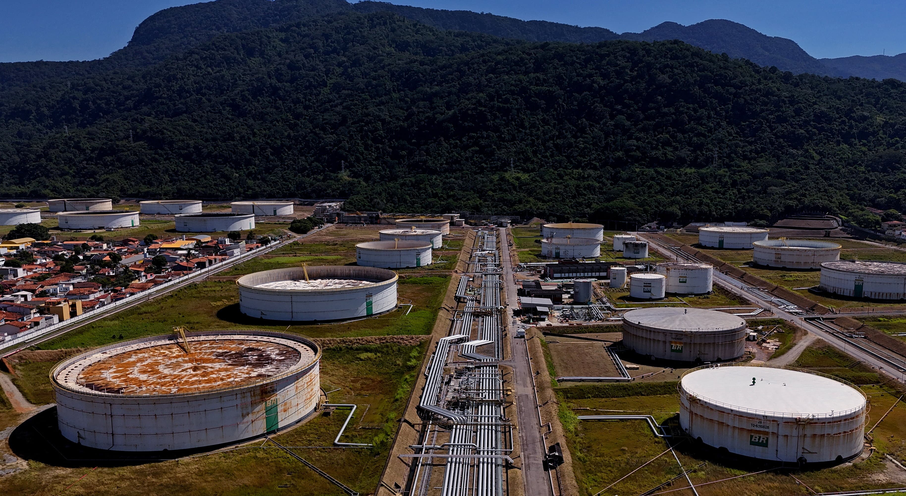 ANP avança para reduzir concentração no mercado de gás apesar de resistência da Petrobras