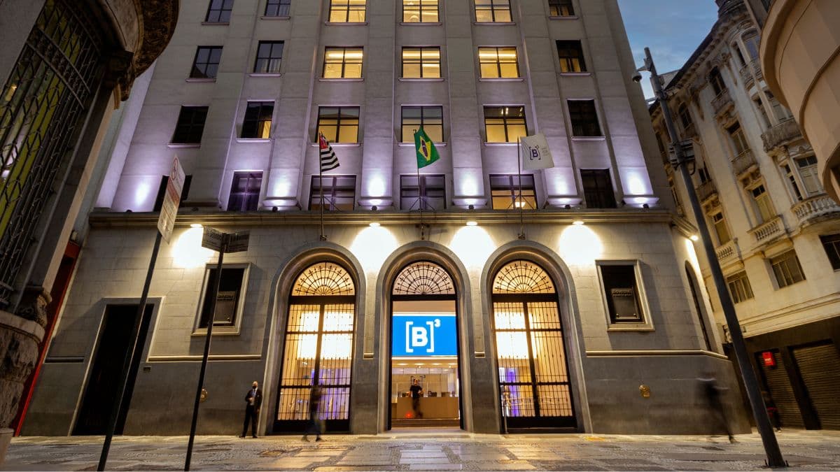 A Bolsa de Valores abre hoje? Veja como fica o funcionamento da B3, dos bancos, do Pix, dos Correios