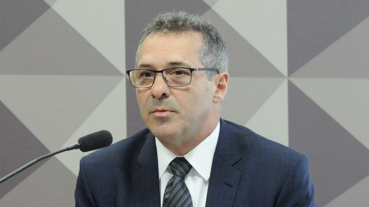 Acordo entre Irã e EUA abriu espaço para corte na Selic, mas a inflação não vai ceder tão rápido, diz ex-BC Reinaldo Le Grazie