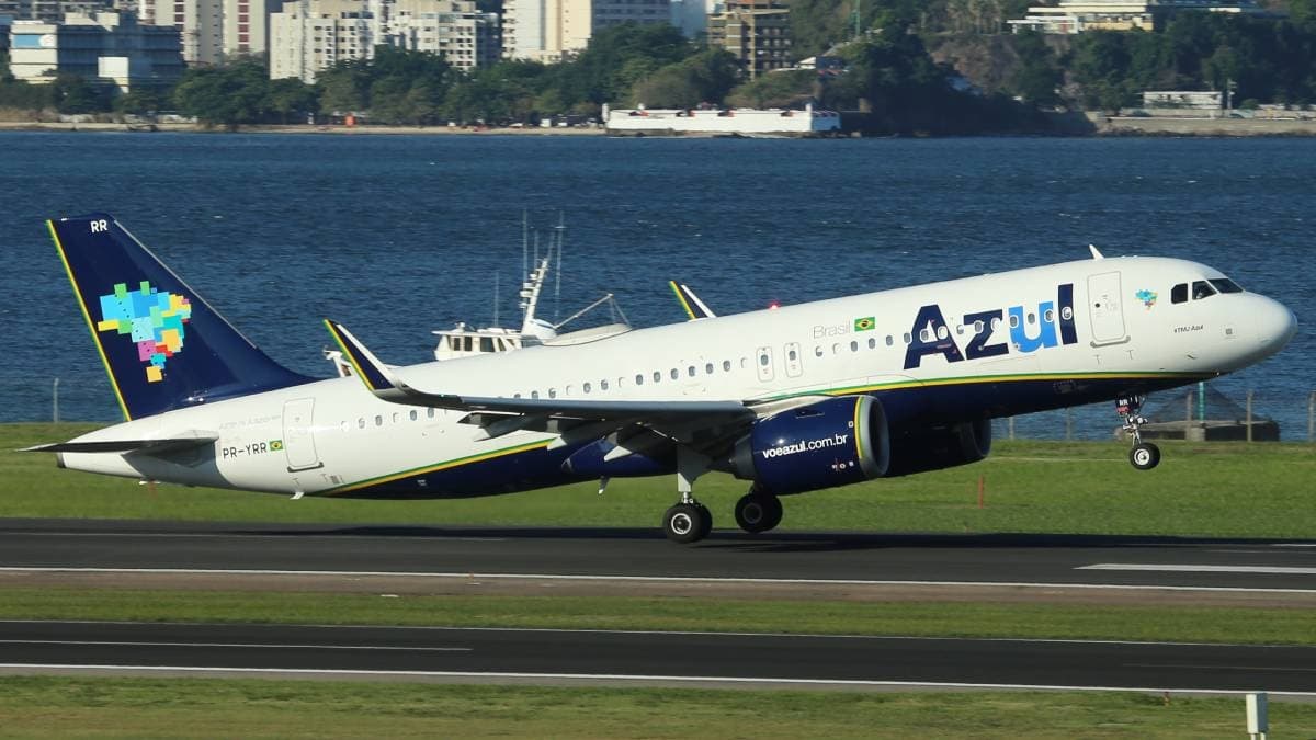 Azul troca de bolsa de valores para entrar na elite de Wall Street: o que muda para AZUL3?
