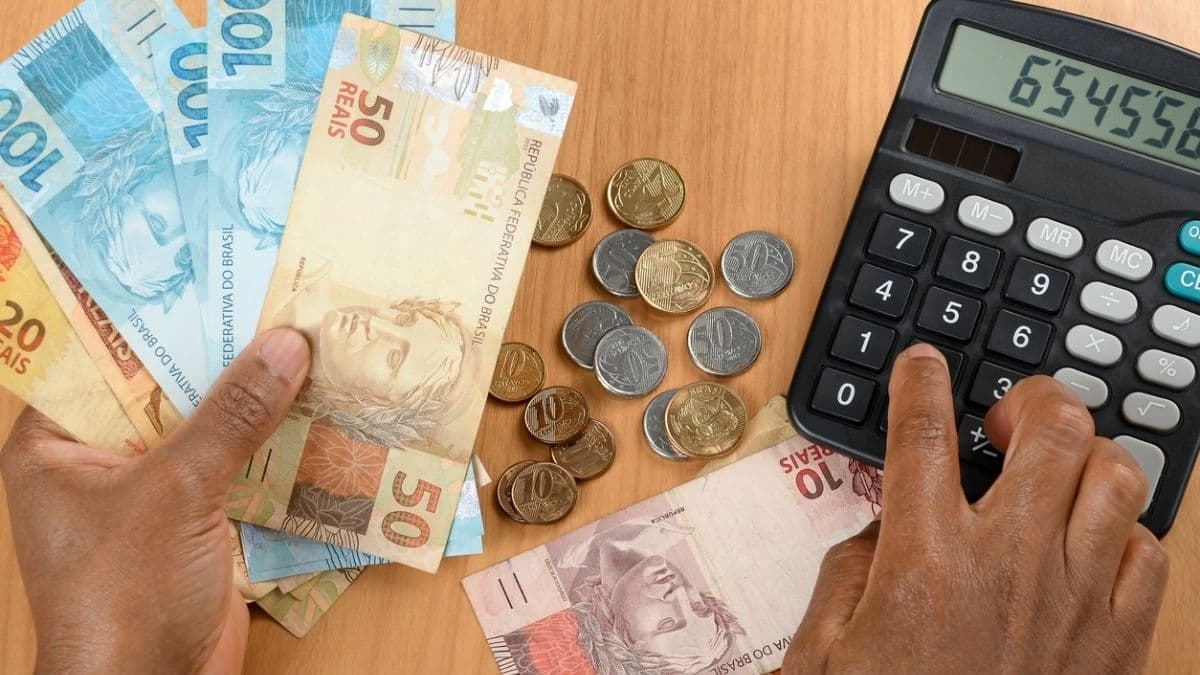 Novo Desenrola faz dinheiro esquecido nos bancos despencar quase 40% em apenas um mês