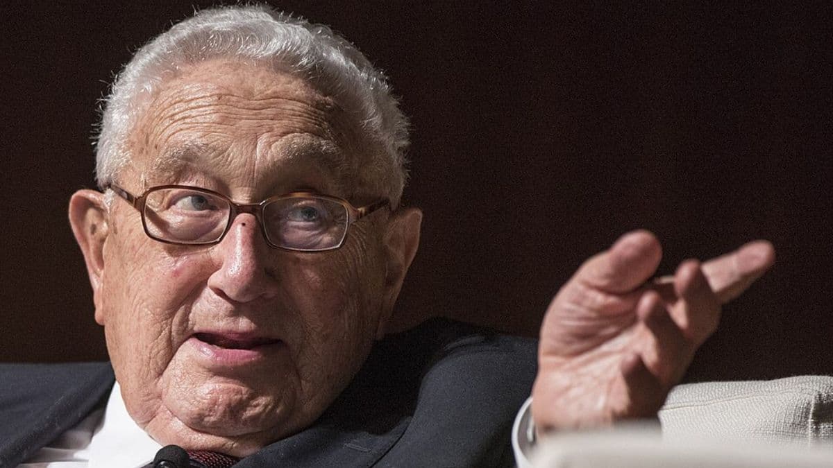 Henry Kissinger, o Nobel da Paz que tentou devolver o prêmio, mas não conseguiu