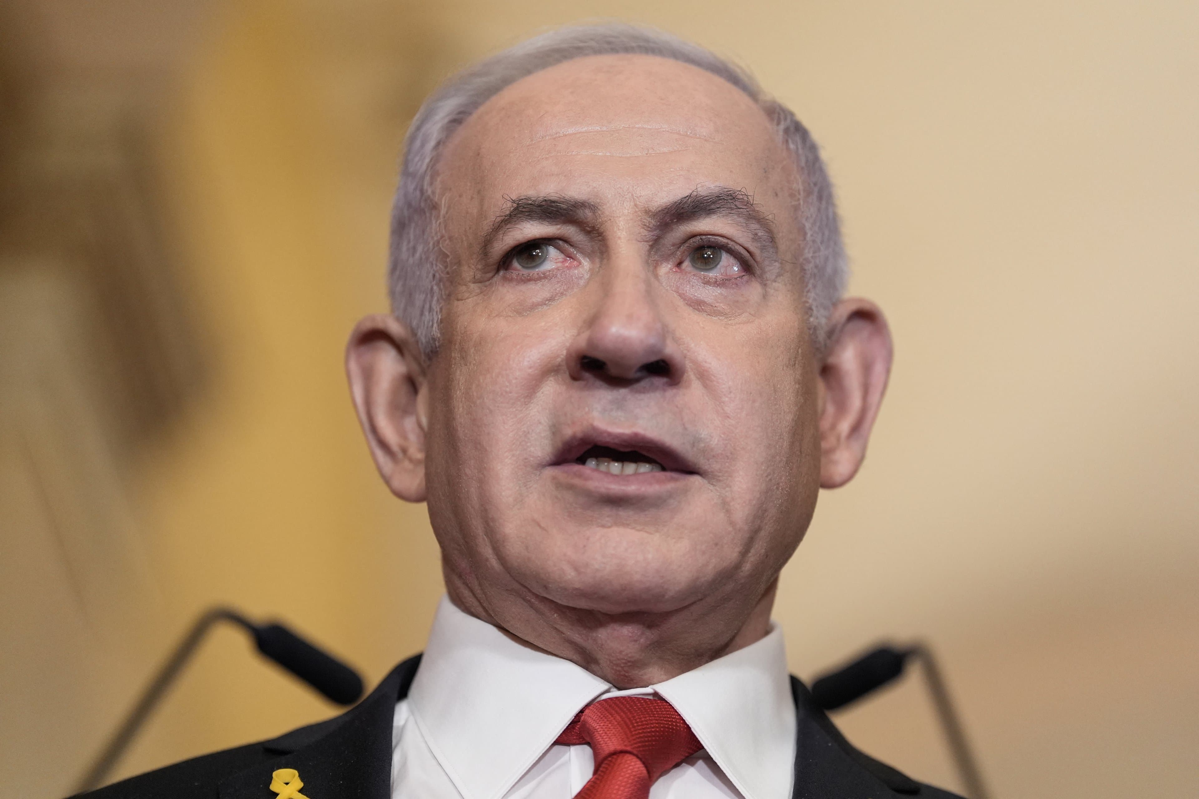 Netanyahu diz que ocupação do castelo de Beaufort é "mudança radical" no Líbano
