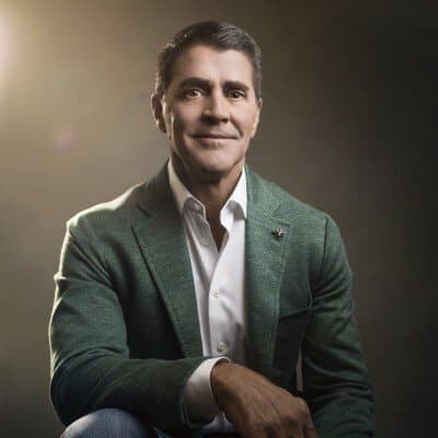 Ex-lutador e CEO de 59 anos revela 'truque mental' que usou para gerenciar gigante de € 7,9 bilhões