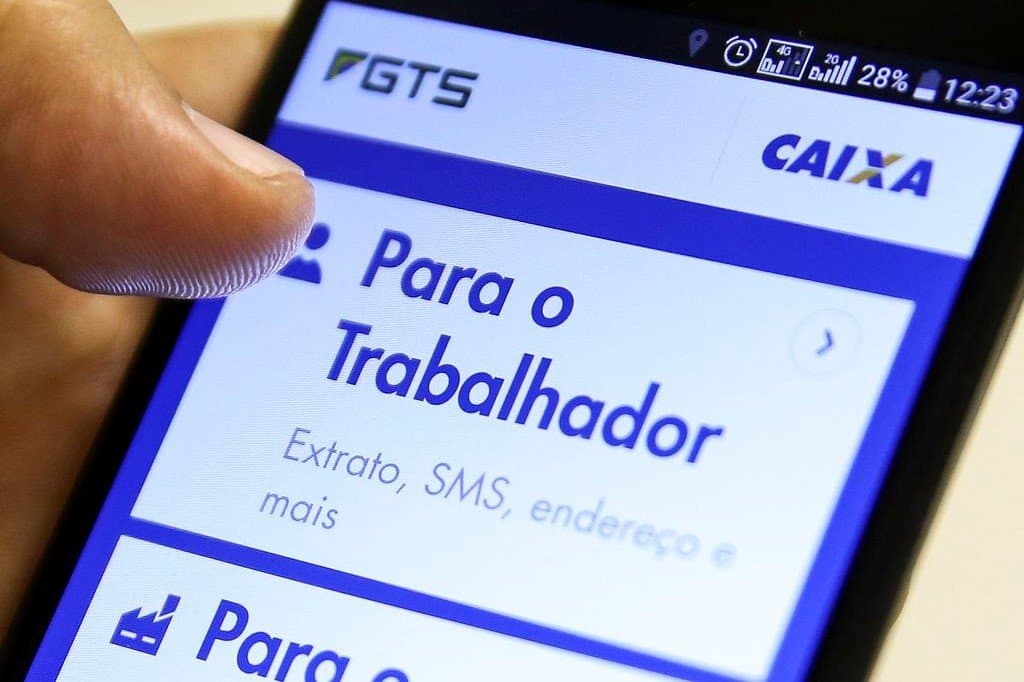 Governo alerta empresas sobre pendências no FGTS; entenda o que está acontecendo