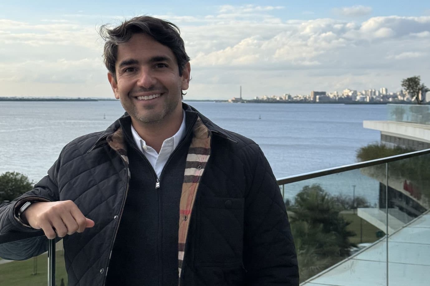 Shopping, porto, ginásio e parques: ele está apostando tudo para revitalizar a orla de Porto Alegre