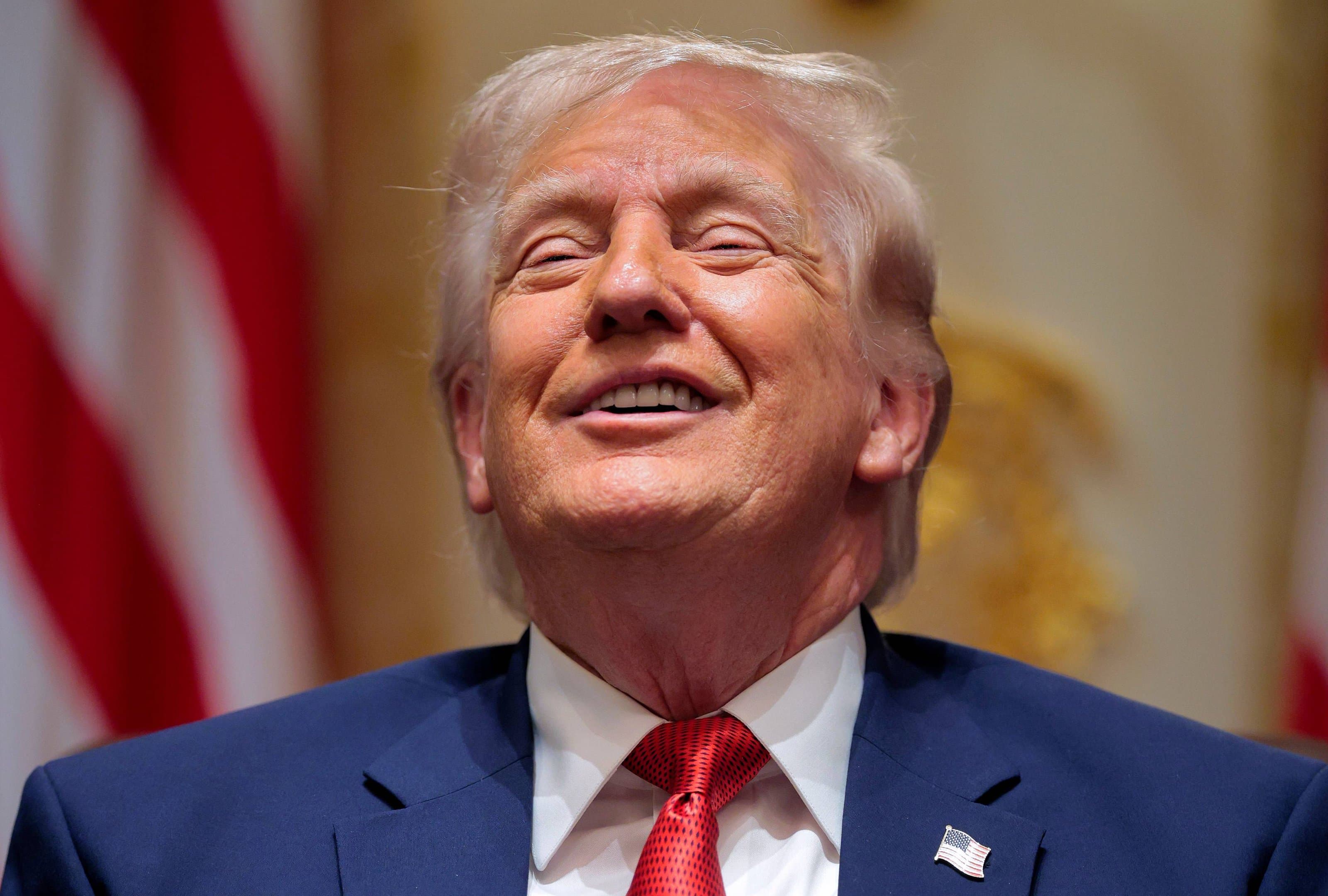 Vitoria de Trump: Tribunal dos EUA estende suspensão da decisão que invalidou a tarifa global de 10%