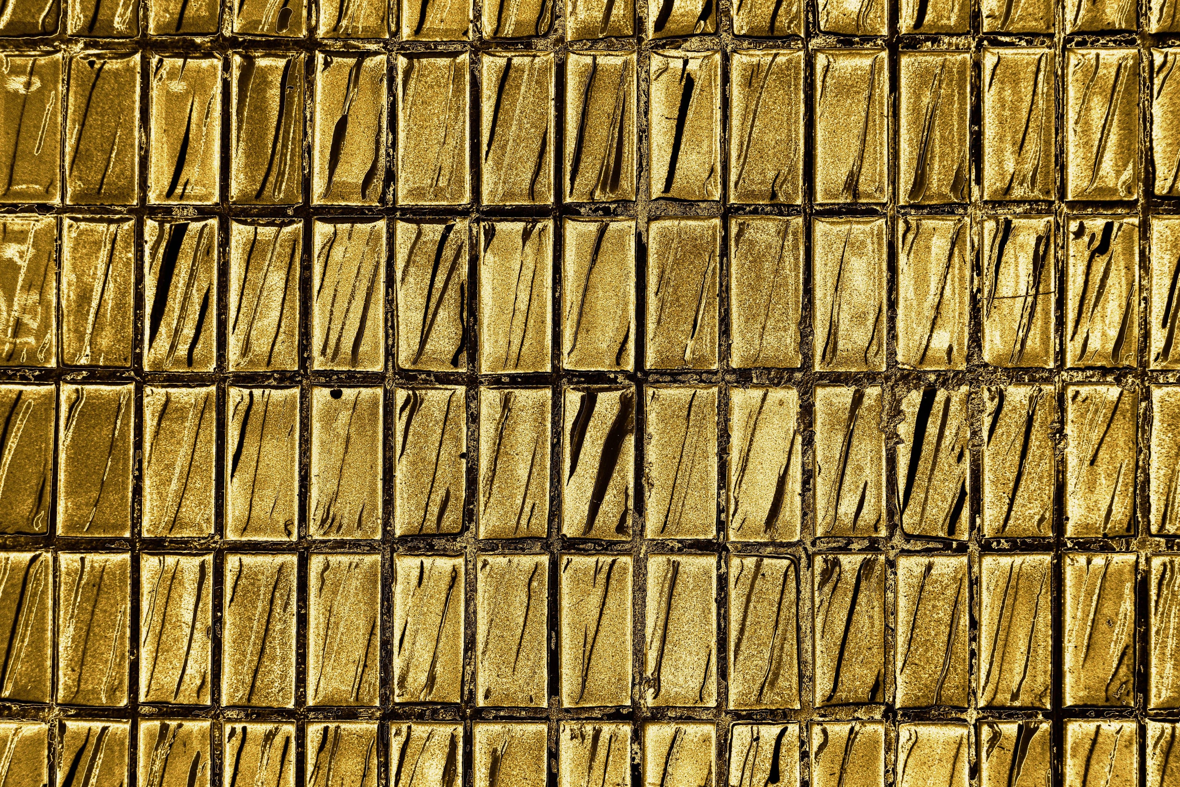 O que está movendo o ouro após a decisão do Fed e a trégua no Irã