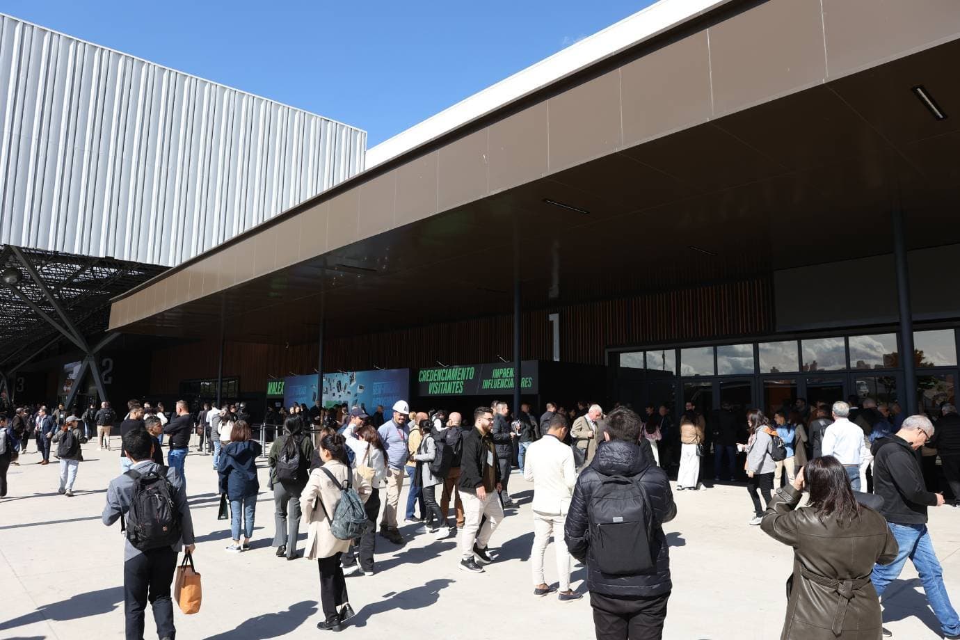 Maior Eletrolar da história estreia pavilhão dedicado à mobilidade