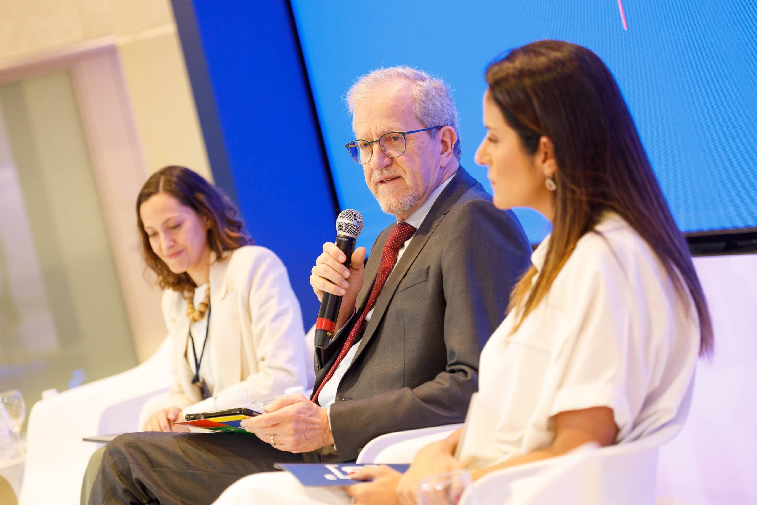 Agenda climática já influencia investimentos e acesso a mercados, diz ministro do Meio Ambiente