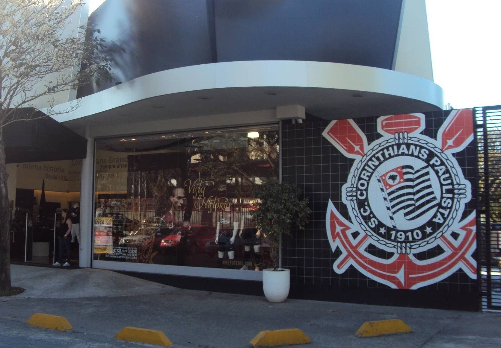 Corinthians pode ser afetado por sanções dos EUA a empresário? Entenda