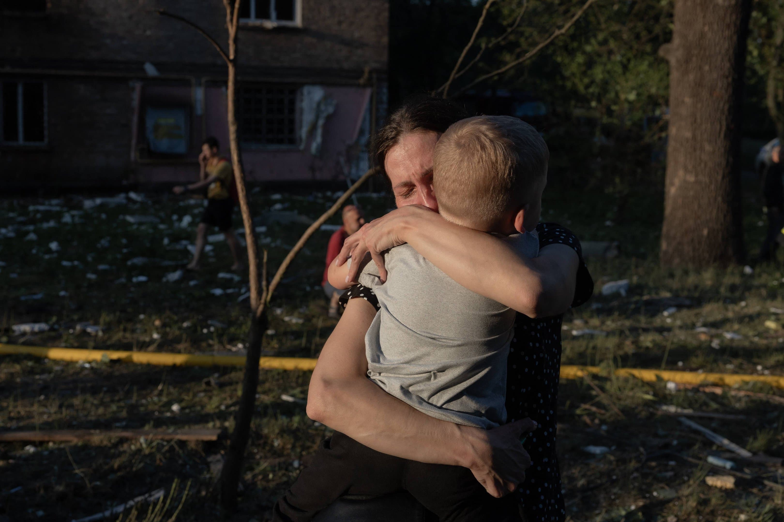 Rússia faz maior ataque contra Kiev desde o início da guerra e deixa 17 mortos