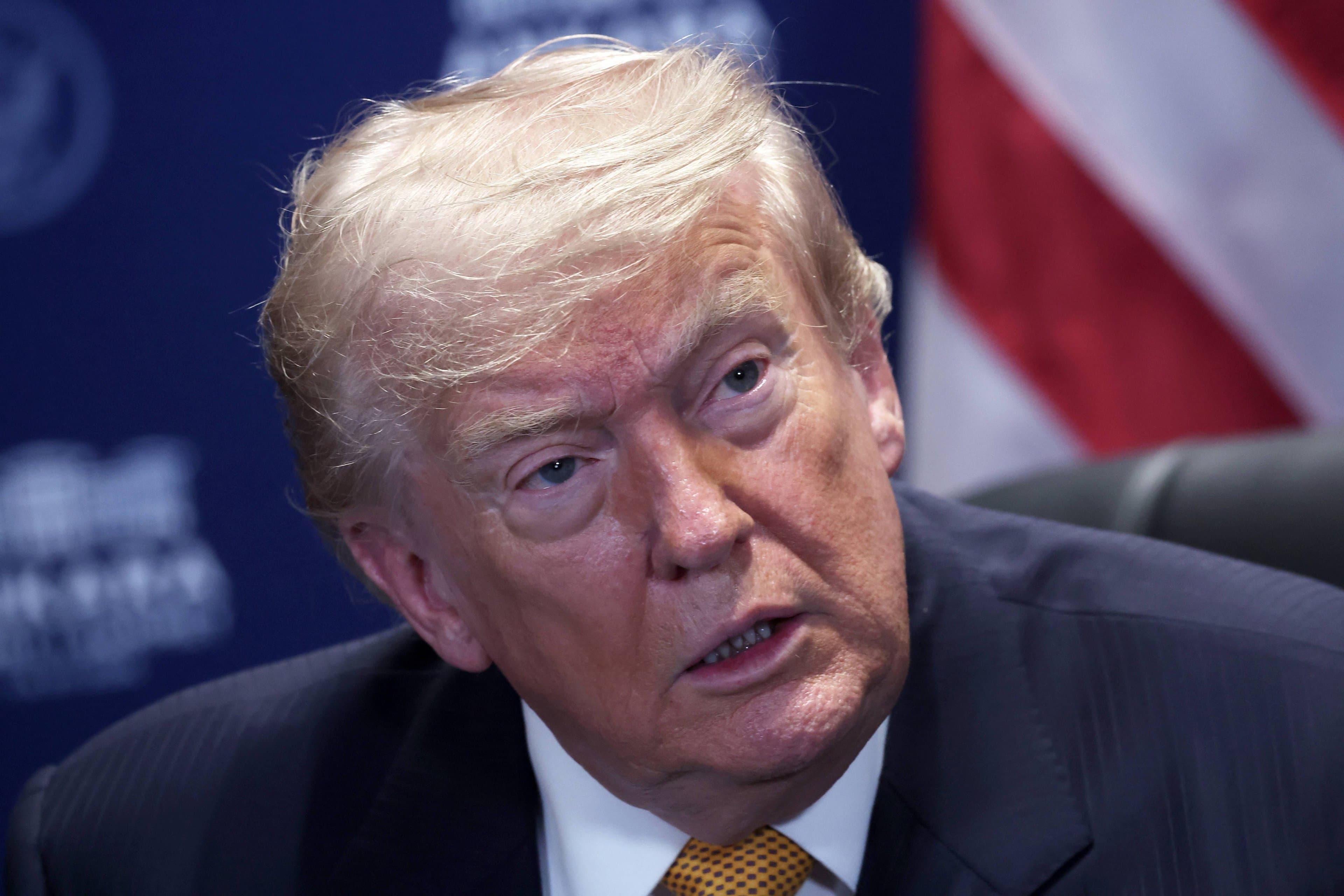 Trump dissolve comitê eleitoral e pressiona Congresso por nova lei para eleições