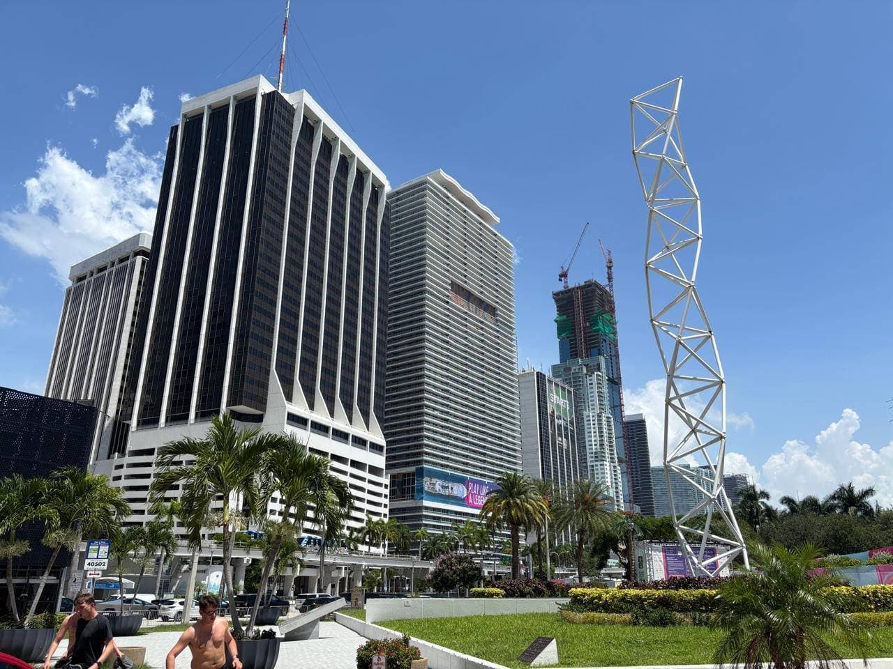 Miami tem região com metro quadrado a R$ 100 mil - e os brasileiros estão investindo lá