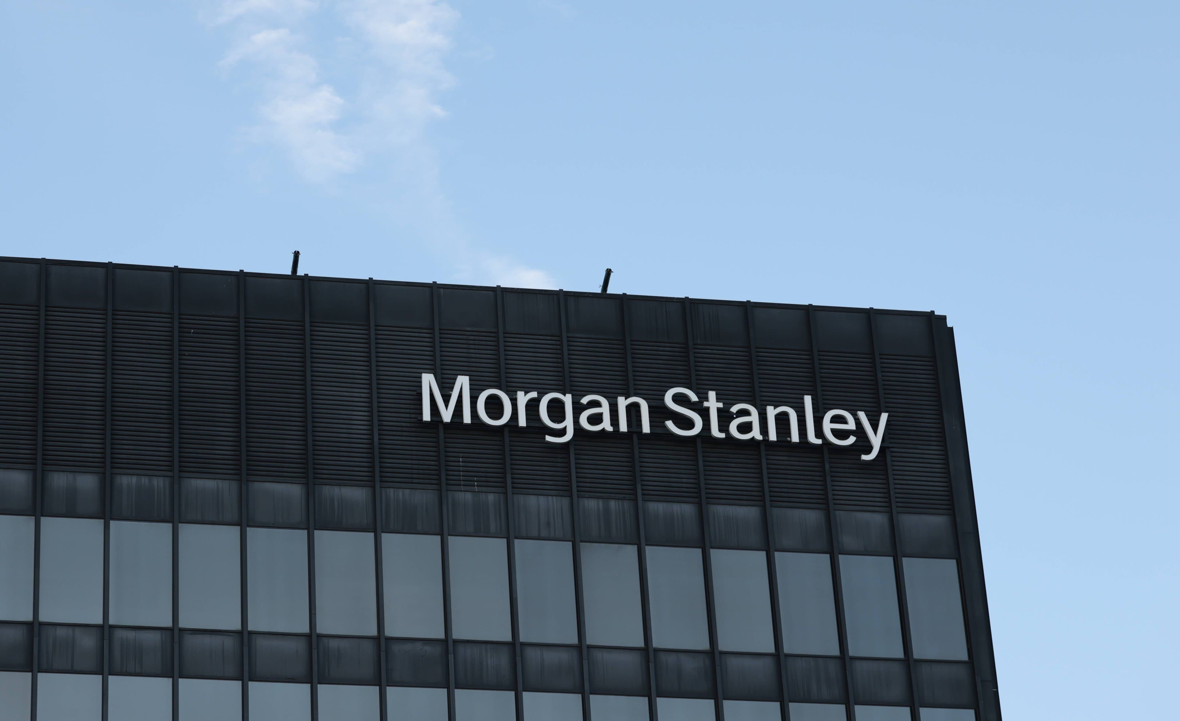 Morgan Stanley tem lucro recorde no 2º tri com impulso de IA e Ásia