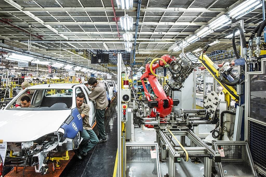 Empresa chinesa inaugura fábrica de transformadores em Minas Gerais e deve gerar 300 empregos