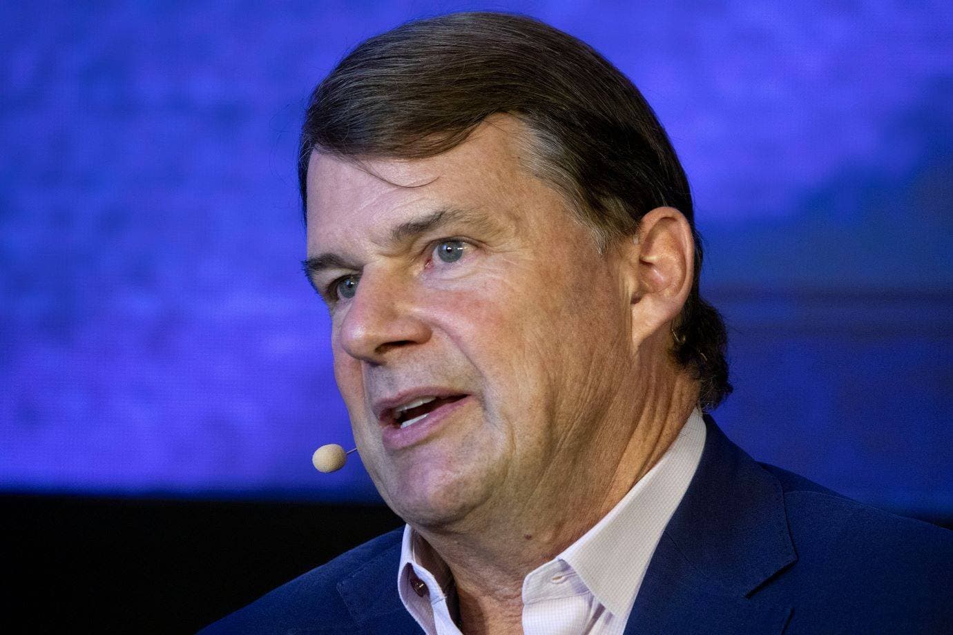CEO da Ford prevê invasão de montadoras chinesas nos EUA