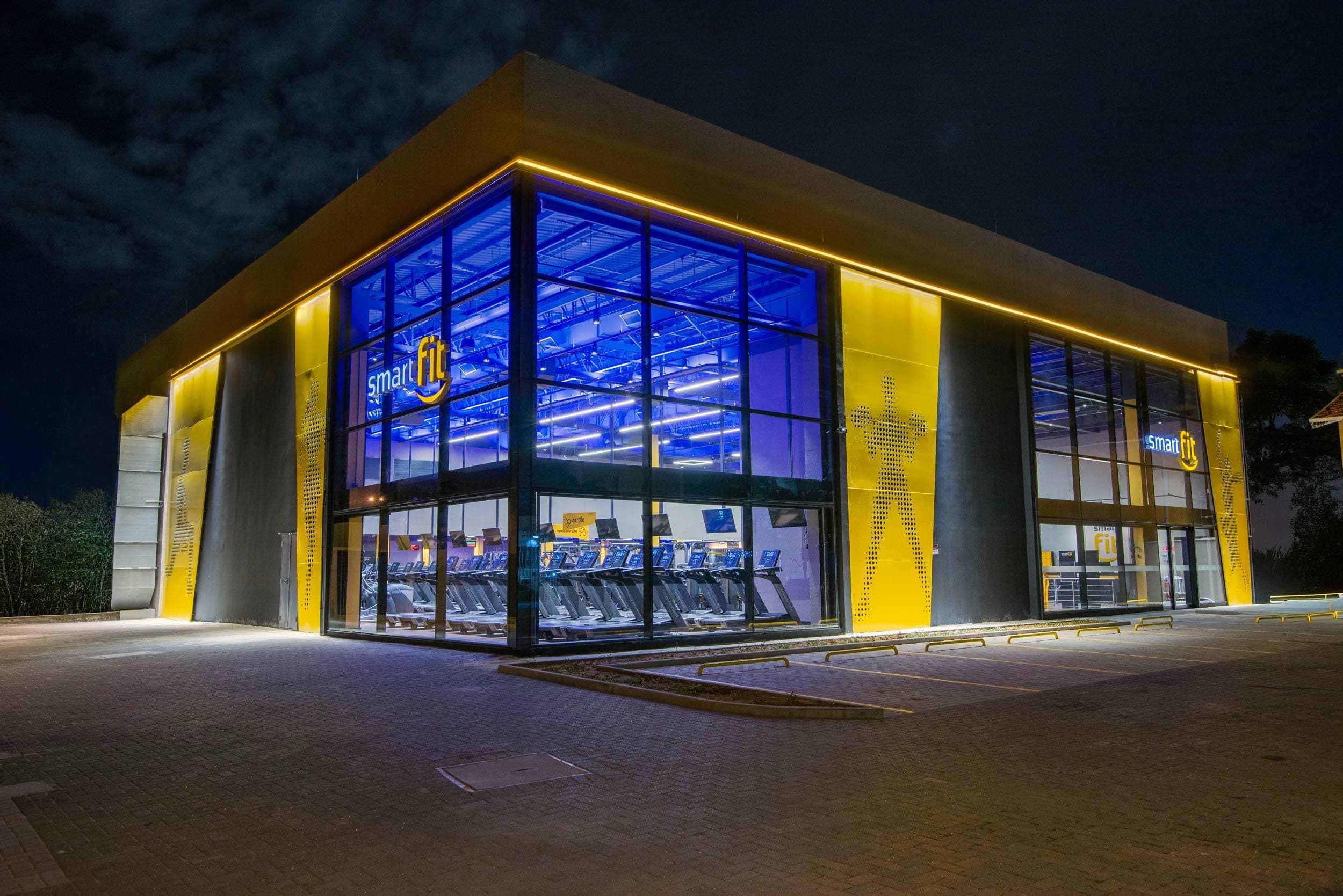 Smart Fit lucra R$ 204 milhões e já mira 60% do resultado vindo do exterior