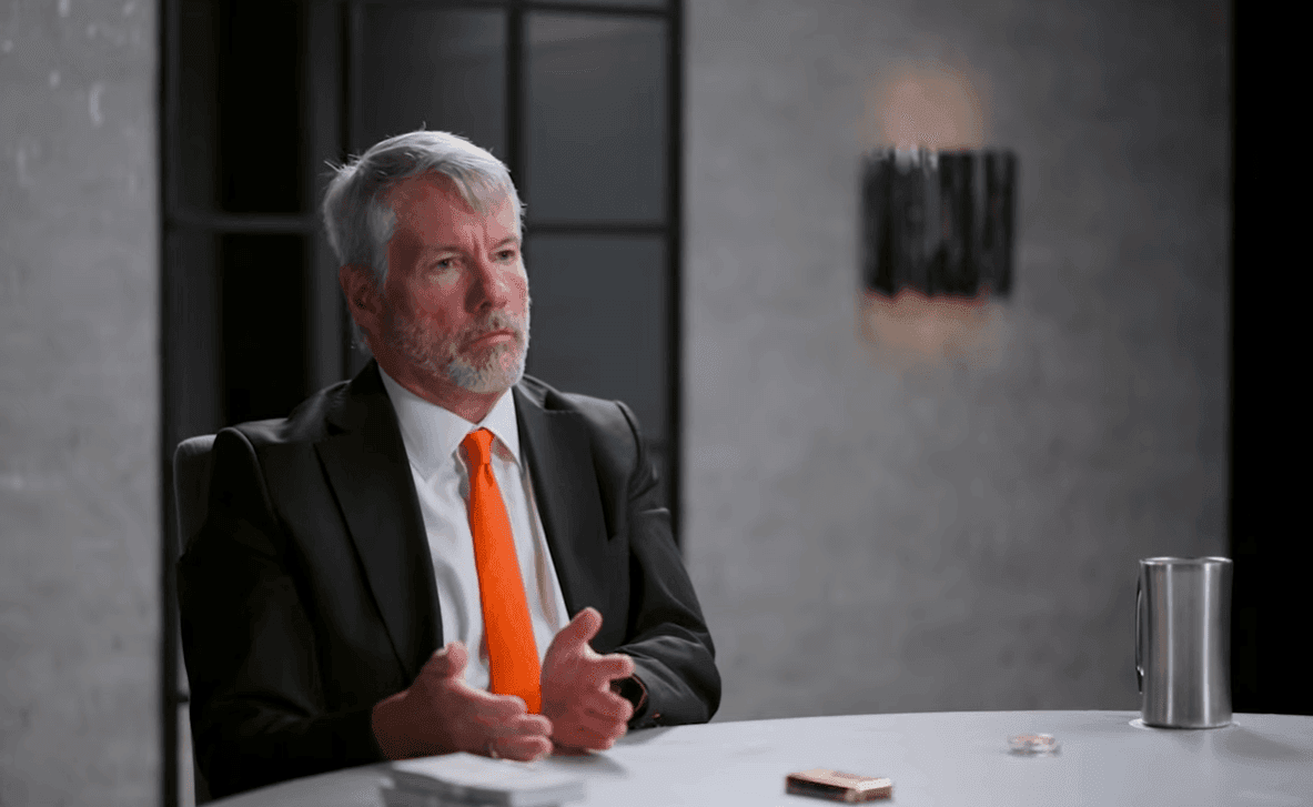 Maior empresário do bitcoin diz que usou o ChatGPT para captar US$ 15 bilhões