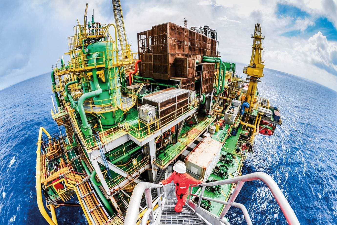 Lucro recorde da Petrobras injeta R$ 93,6 bi nos cofres públicos, mas efeito é limitado