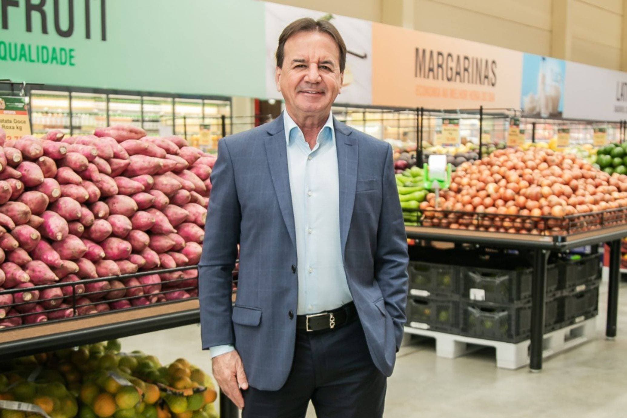 O rei do interior fatura R$ 7,9 bilhões com supermercados e divide o lucro com funcionários