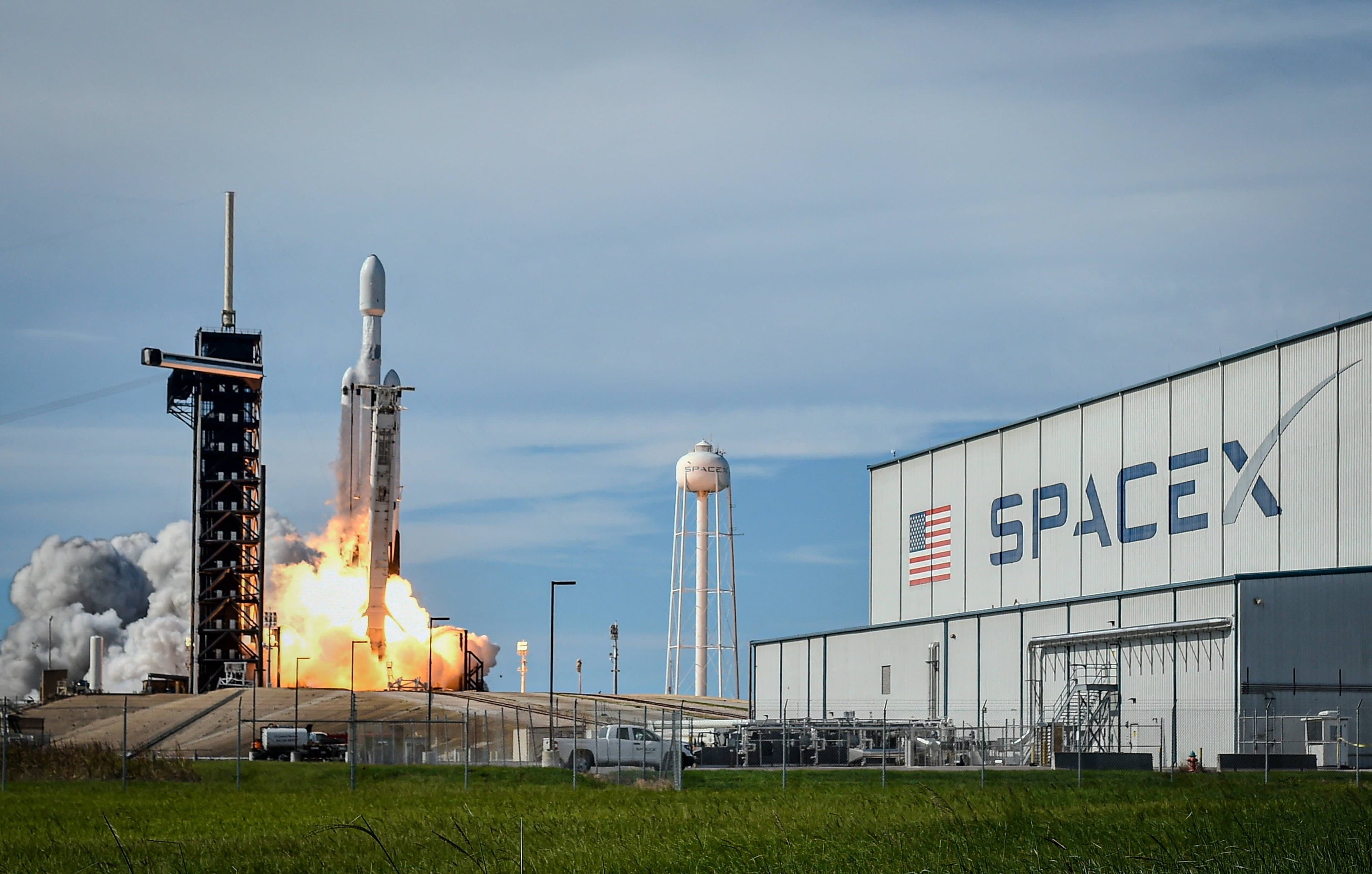 SpaceX recupera US$ 327 bi em valor de mercado e se aproxima do preço do IPO