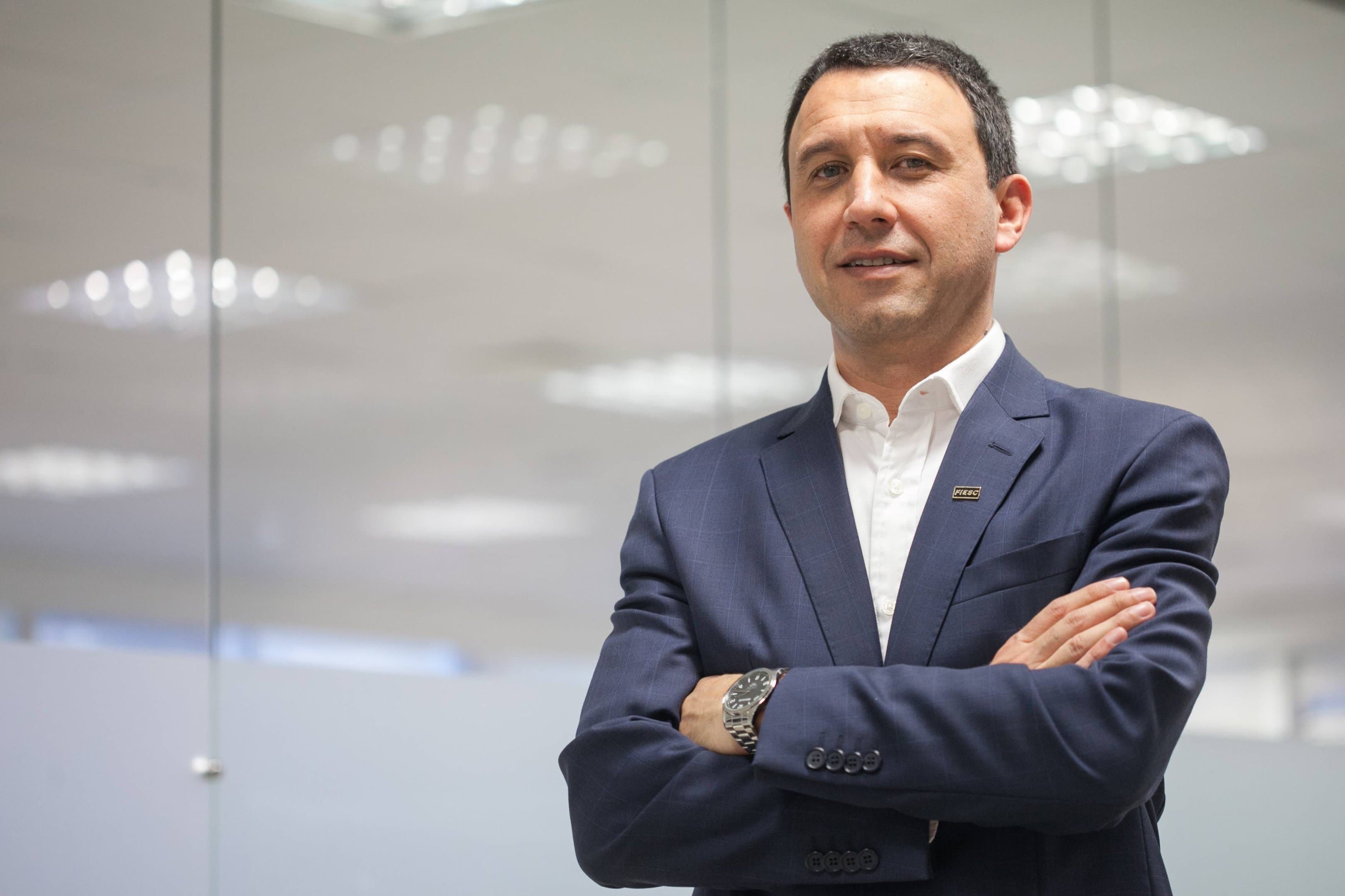 SC supera R$ 1 bilhão em inovação industrial, da plataforma ao espaço