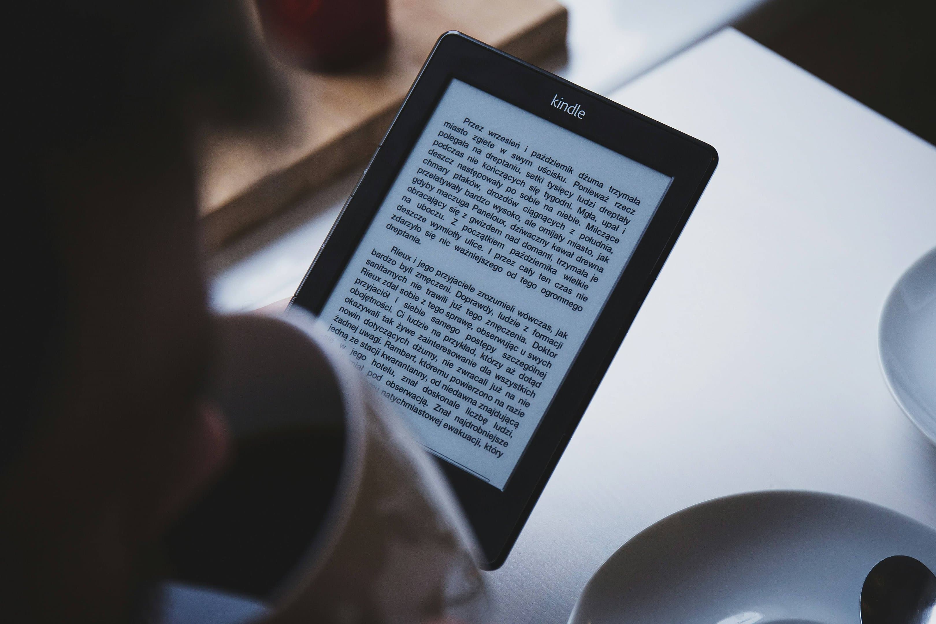 'Encha Seu Kindle': veja 14 livros sobre futebol e outros esportes em promoção na Amazon