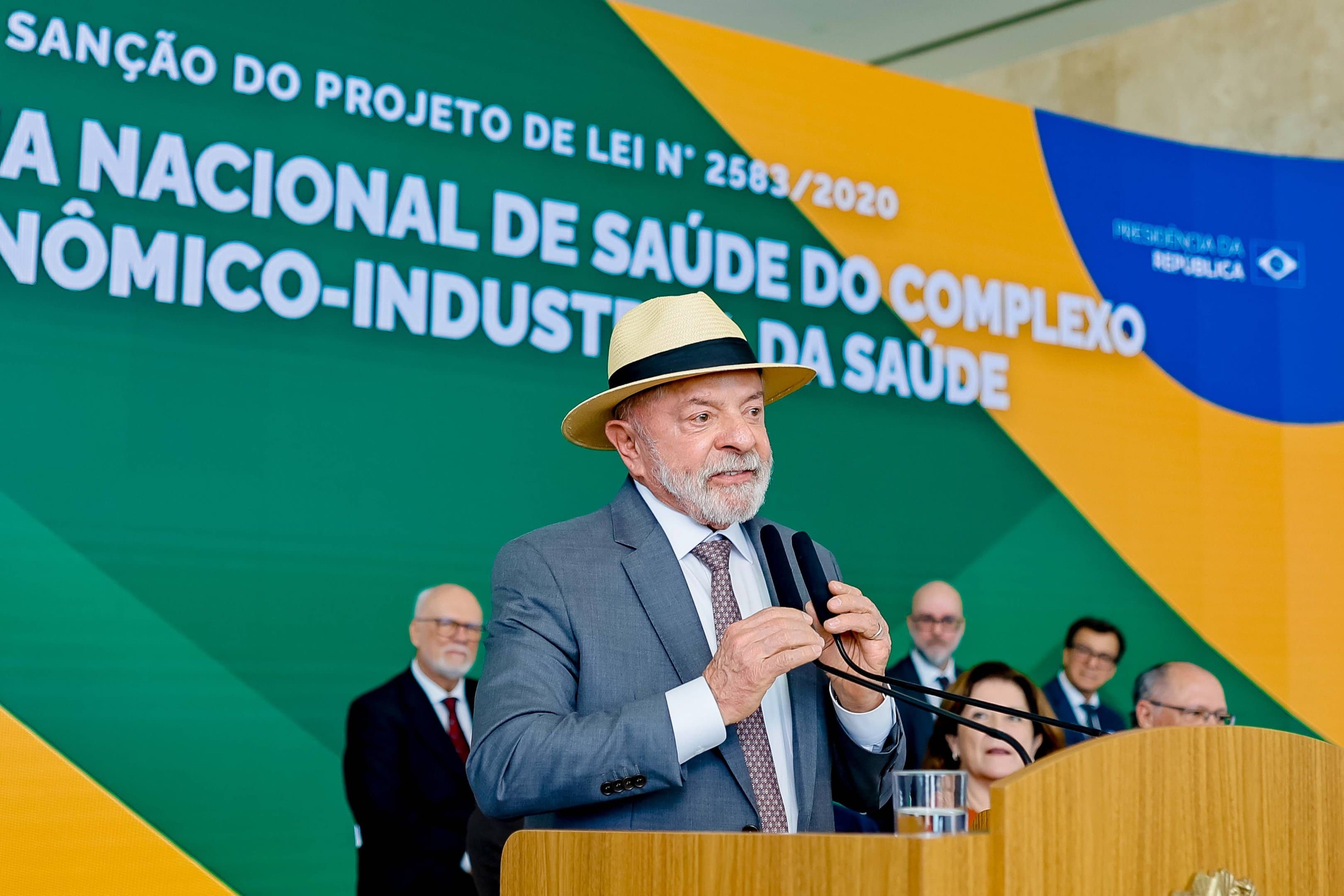 Lula grava com candidatos ao Senado em estratégia para conter avanço bolsonarista
