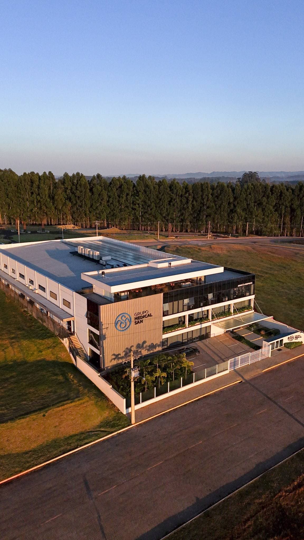 A máquina por trás do crescimento da Medical San