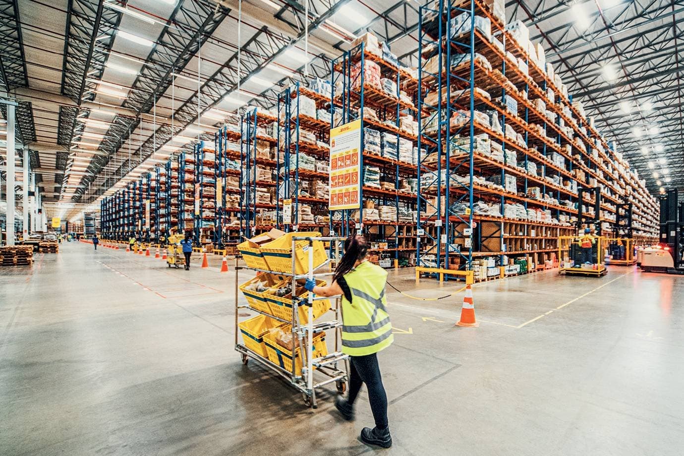Os maiores marketplaces do Brasil somam R$ 421,8 bilhões; veja o ranking