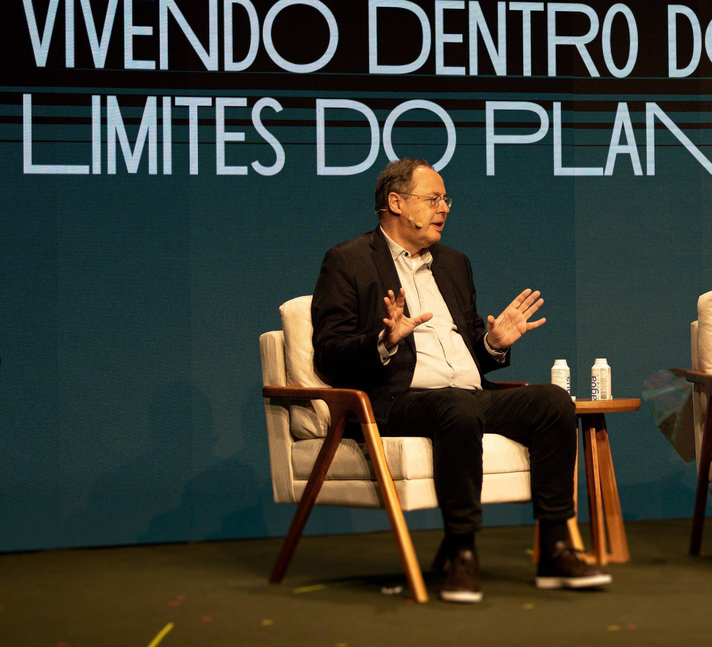 Conta ambiental já pesa no PIB do Brasil; ignorá-la é erro de cálculo, afirma Giannetti da Fonseca
