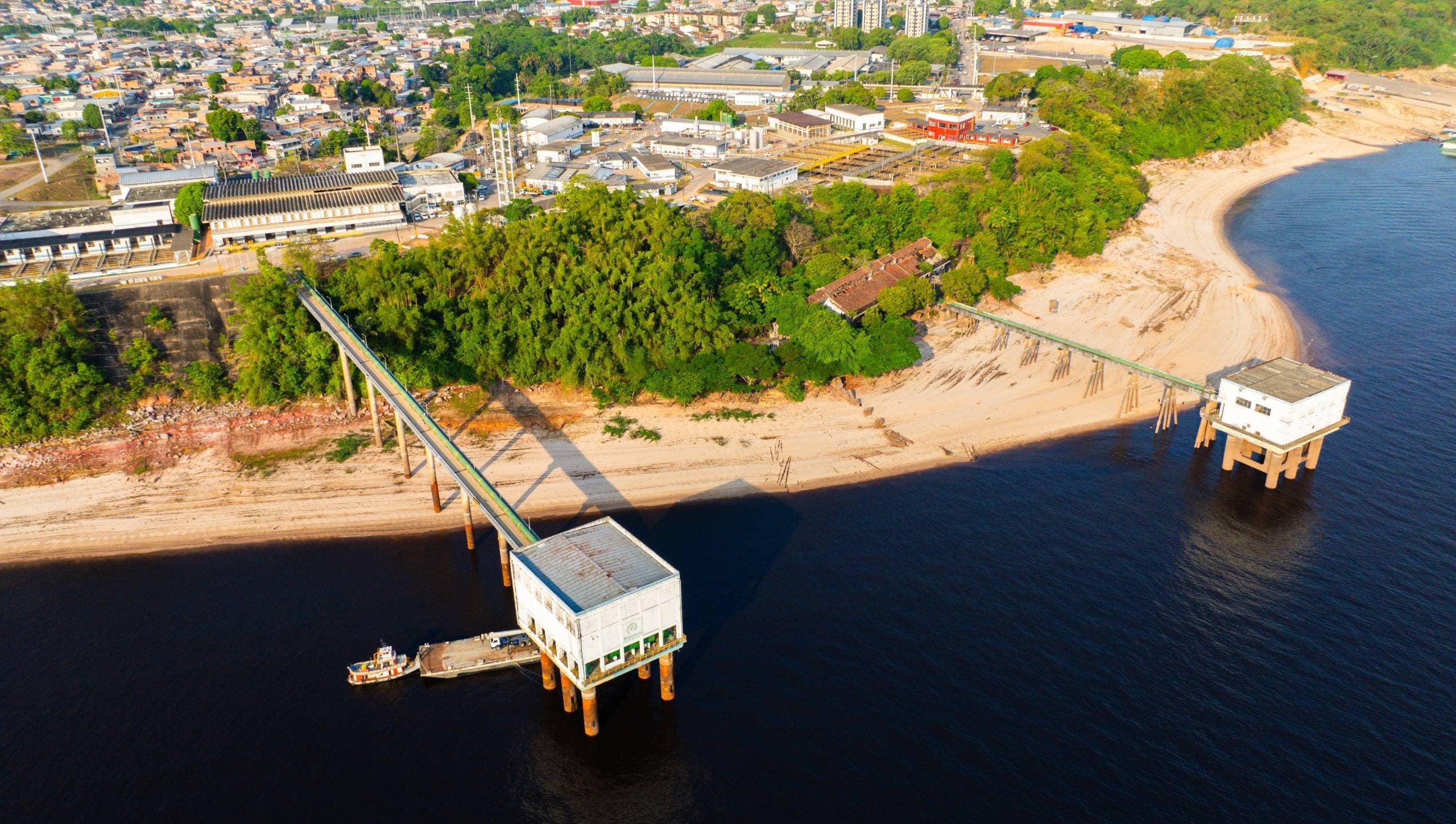 Manaus, coração da maior reserva de água do mundo, corre risco de secar até 2040