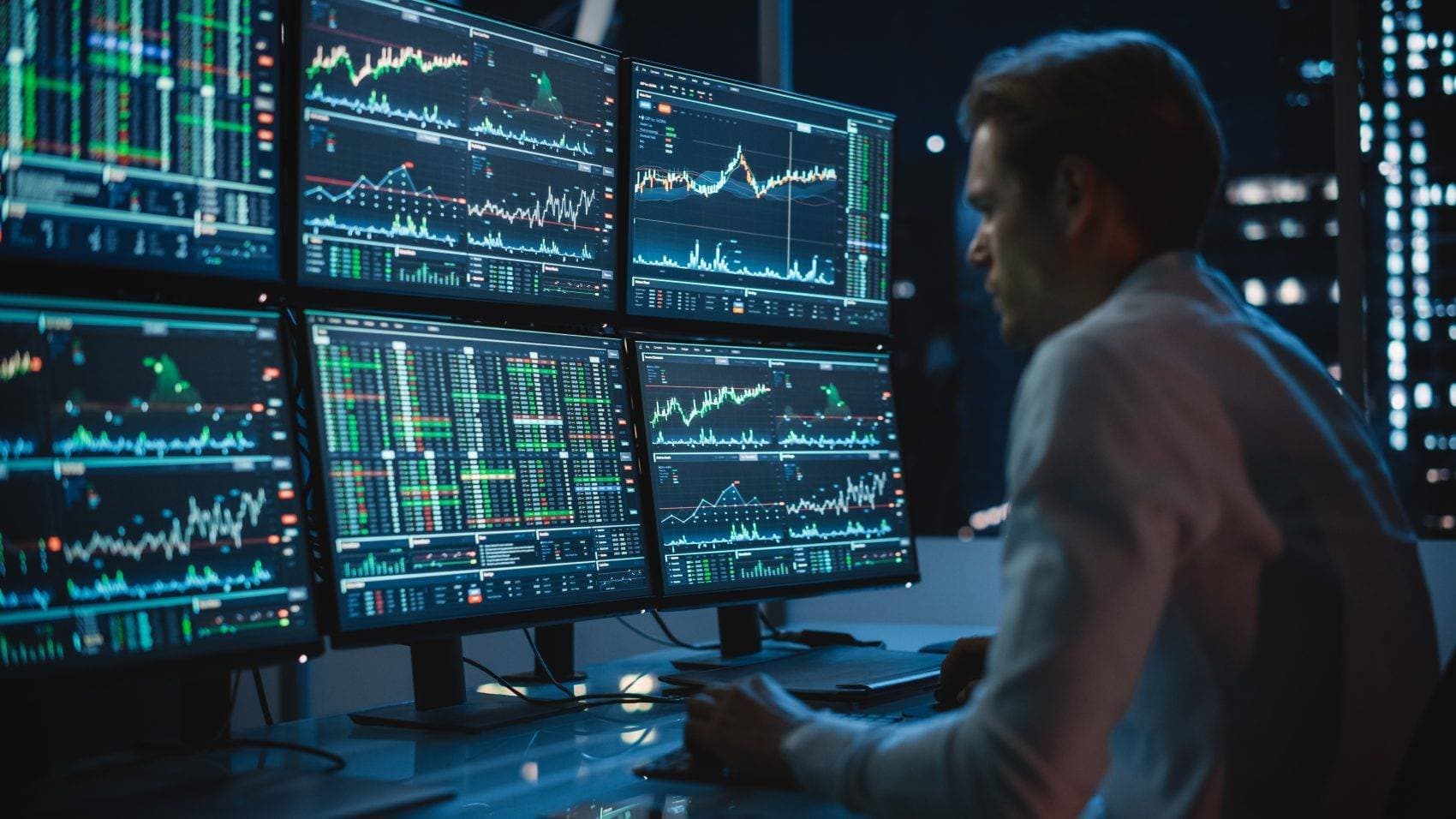 Ibovespa perde força com impacto do petróleo sobre bolsas no exterior