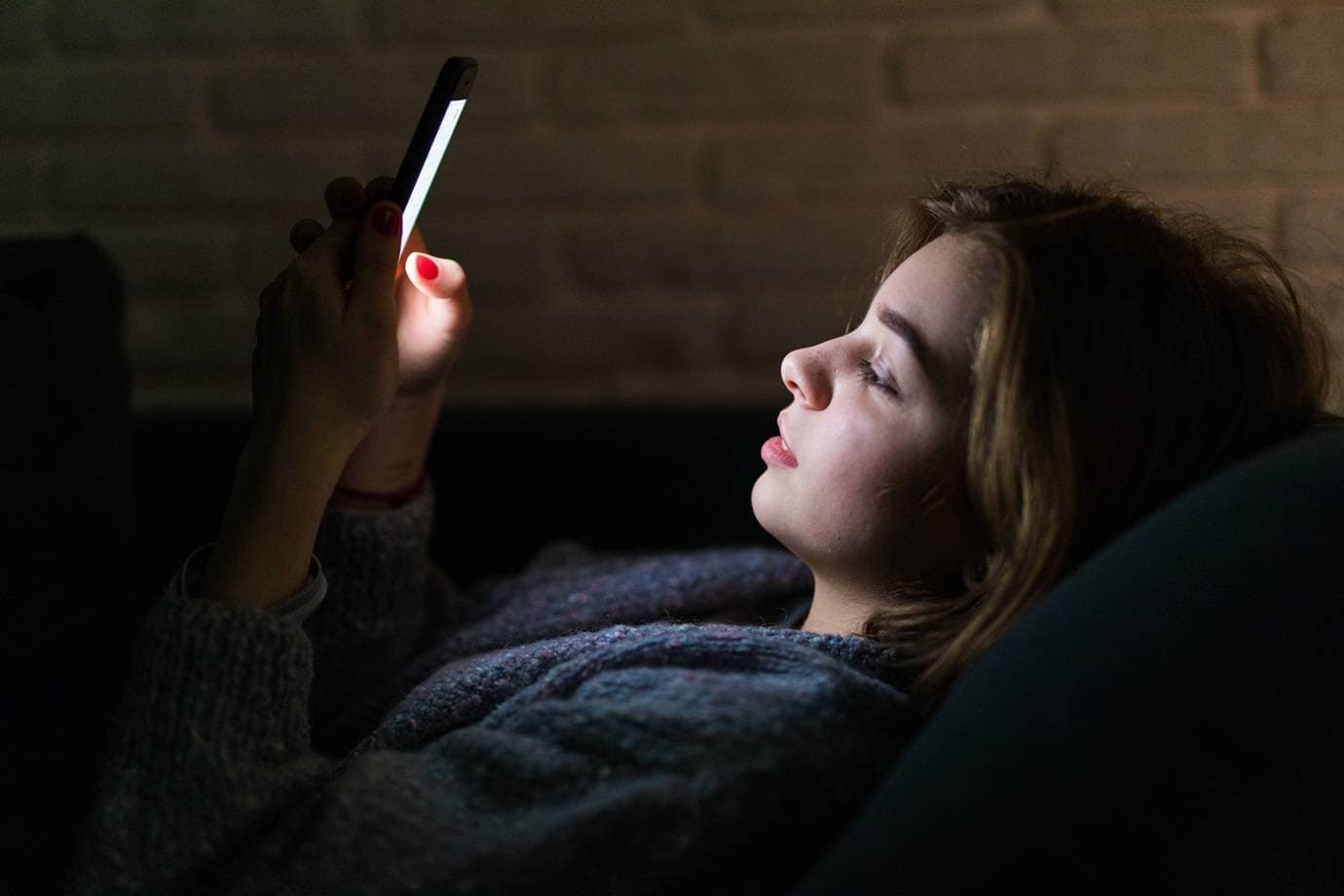 UE quer barrar redes sociais para menores de 13 anos; entenda a proposta