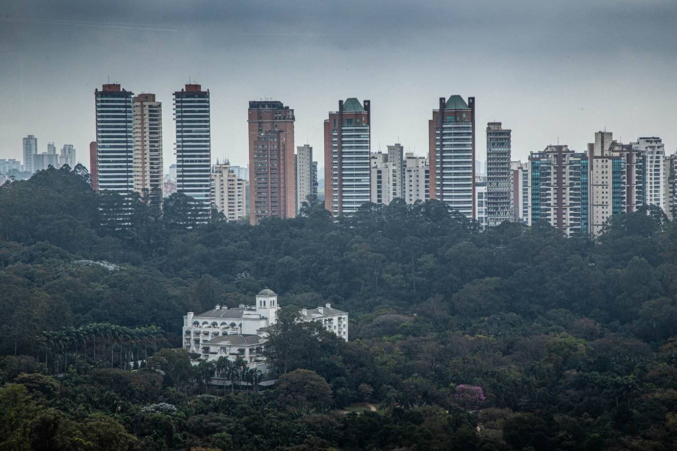 Leilão do Santander tem mais de 200 imóveis a leilão com financiamento em até 35 anos