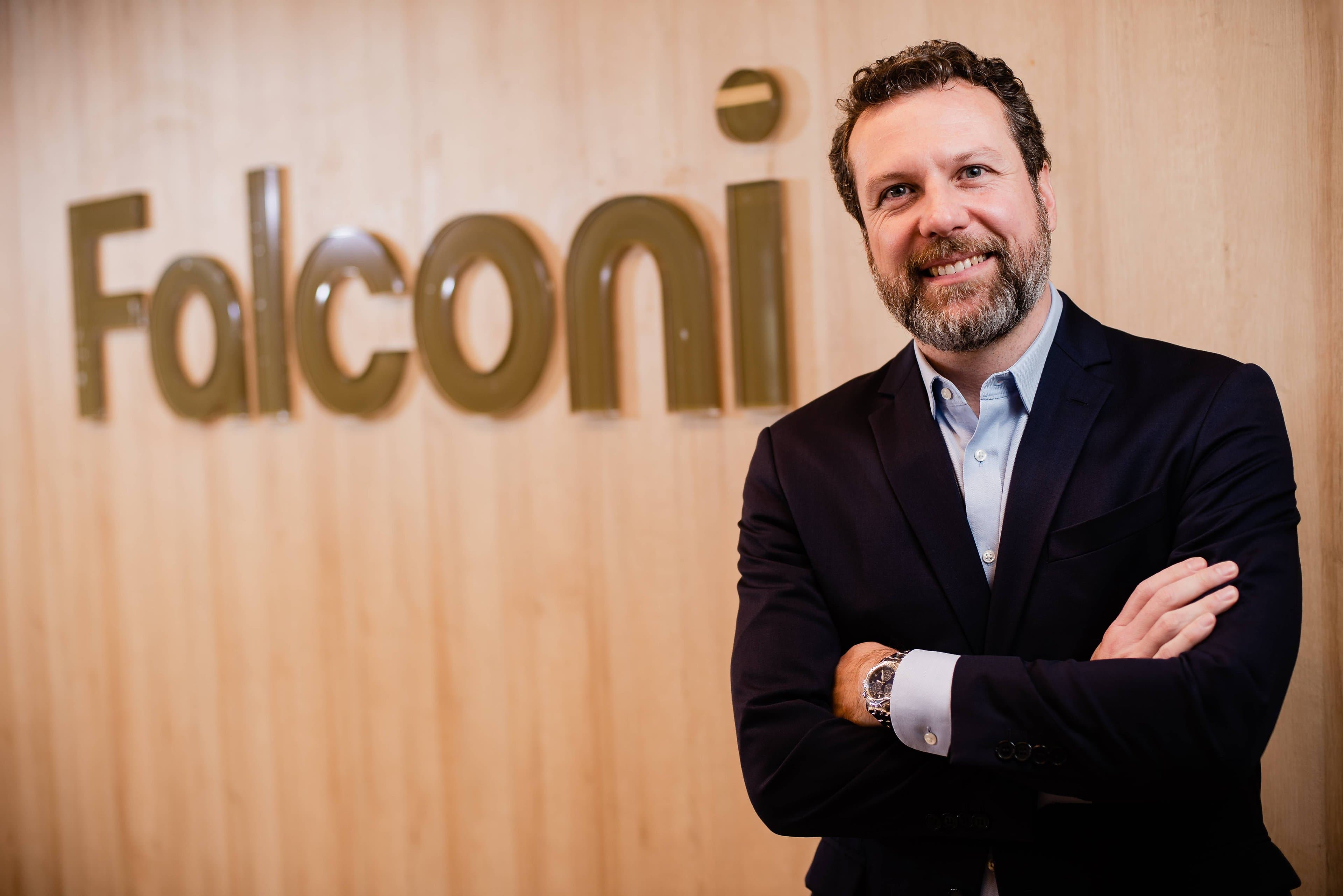 Como a Falconi turbinou sua capacidade de gestão com R$ 100 milhões em tecnologia e IA