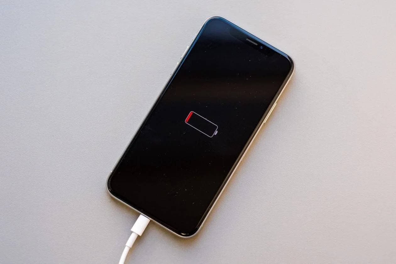 Celular esquentando e descarregando rápido depois do iOS 27? Veja o que fazer
