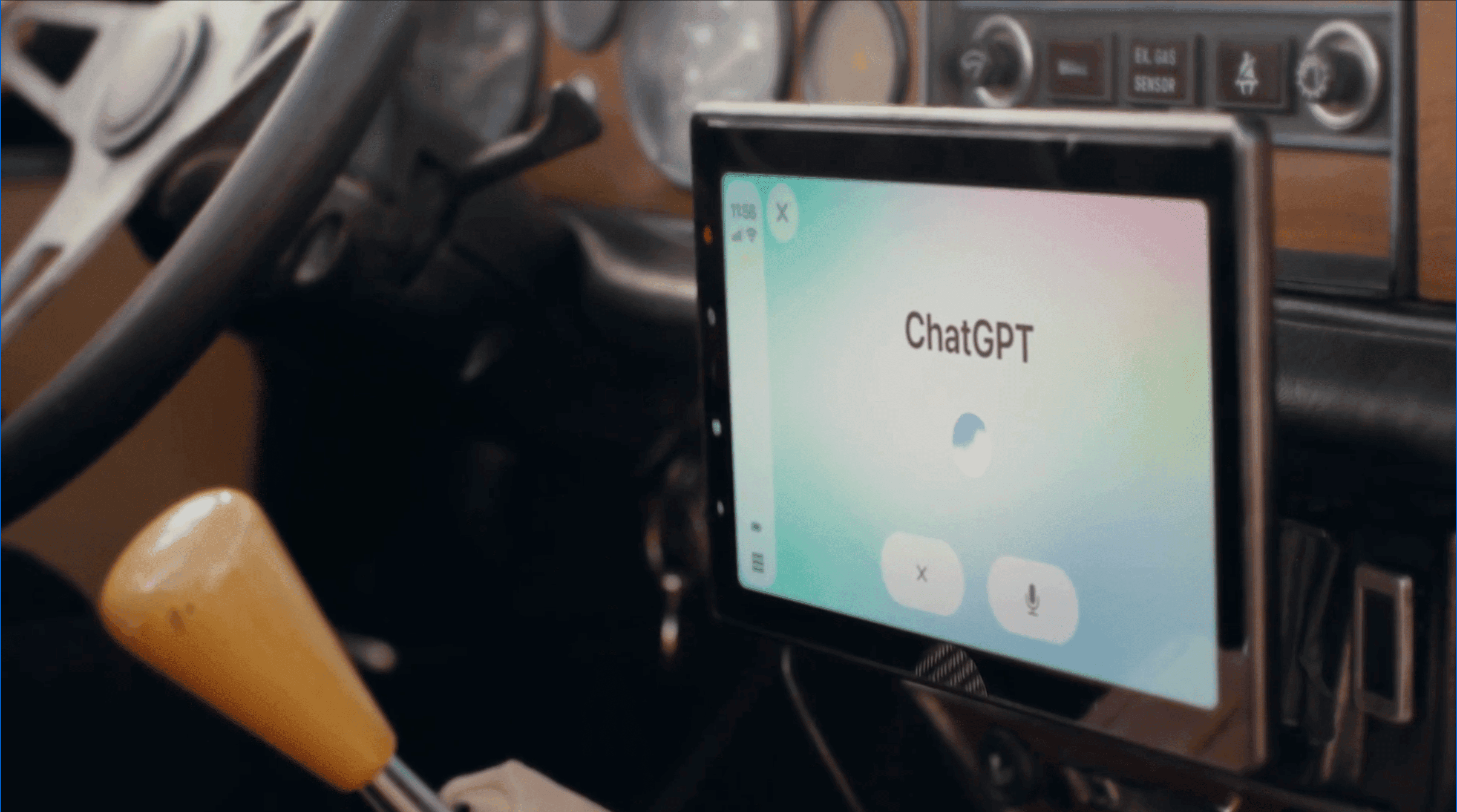 Gemini e ChatGPT no carro: veja como ativar IA no Android Auto e CarPlay