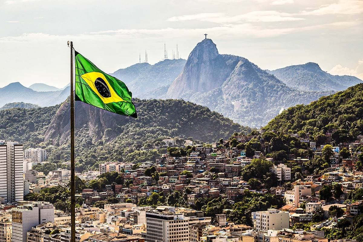 Projeção do FMI mostra Brasil de volta à 8ª posição de maior economia do mundo em 2027